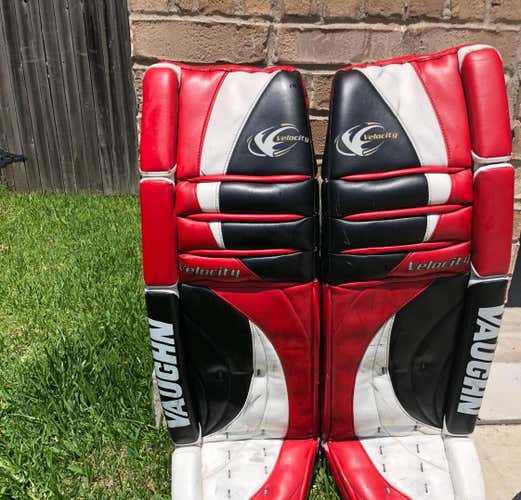 Vaughn Velocity 7000 38” Leg Pads