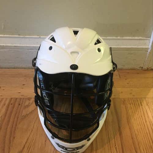 Like New White cpxR Cascade Helmet