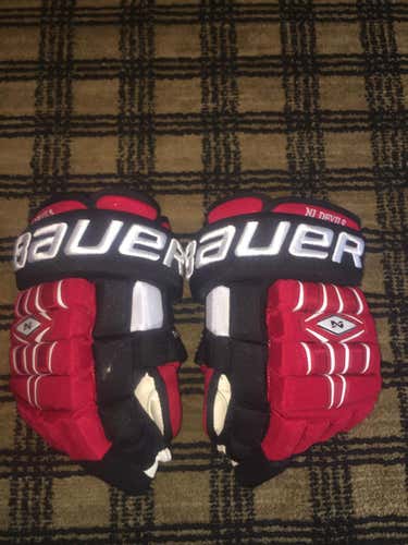 Bauer Nexus 1000 Gloves Senior
