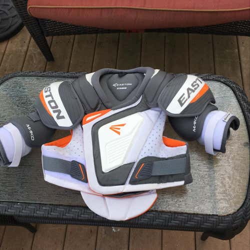 Easton Mako Sr L Shoulder Pads (pro Stock)