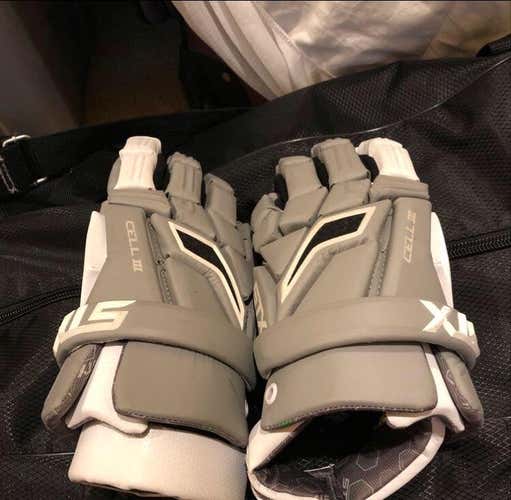 STX Cell 3 Gloves