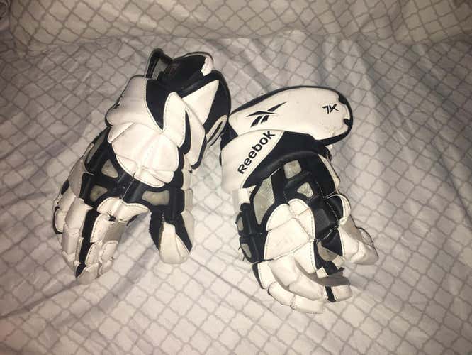 Reebok Adult goalie gloves