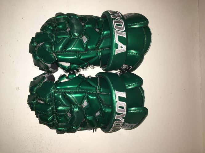 NEW Game Team Issued LOYOLA GREYHOUNDS #6 SHERLOCK Lacrosse Gloves Brine Triumph 6