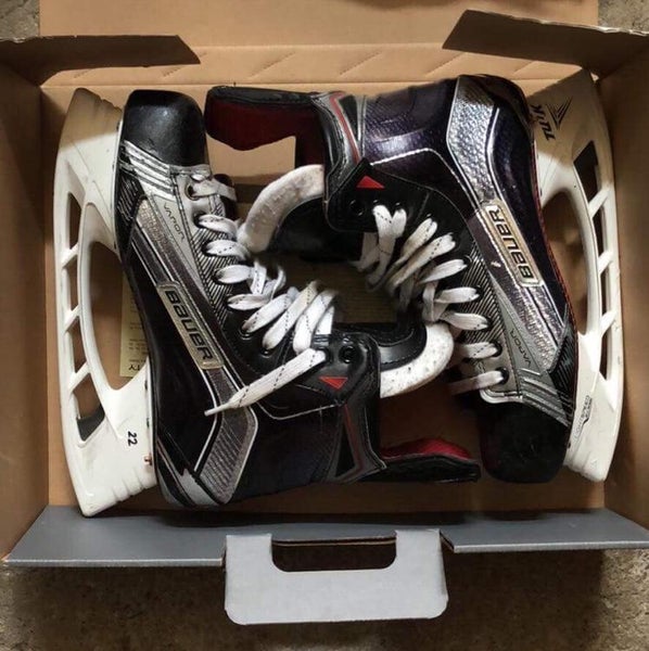 2 Pairs Bauer 1X 9.5D Pro Stock Skates