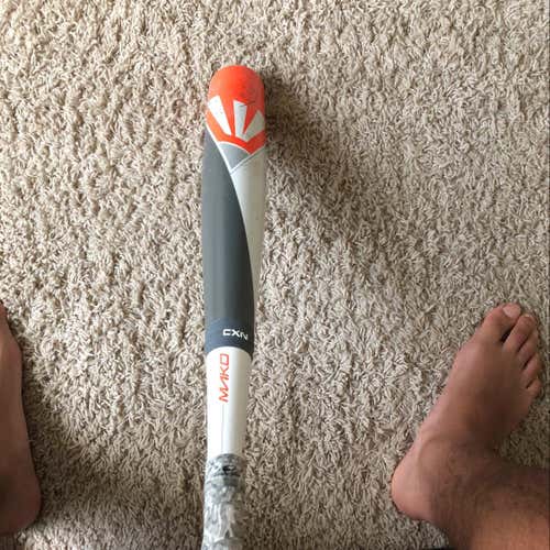 Easton Mako