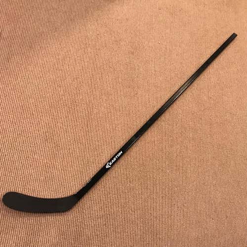 EASTON PRO STOCK ALL BLACK ERIK JOHNSON STICK