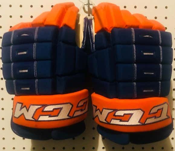 New 15” Edmonton Oilers CCM HG4RXP (4 Rolls Pro)