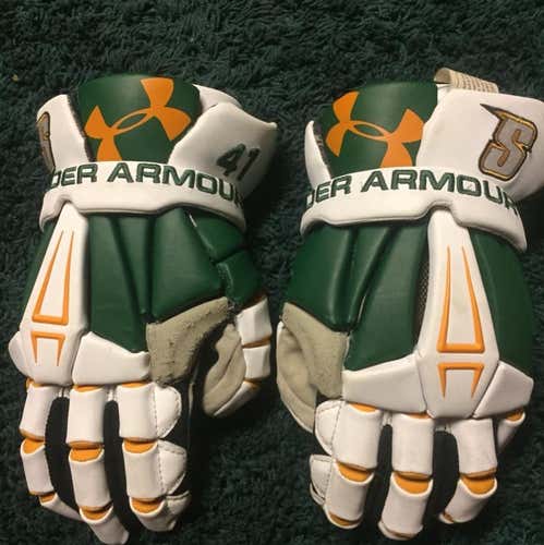Siena Game Glove