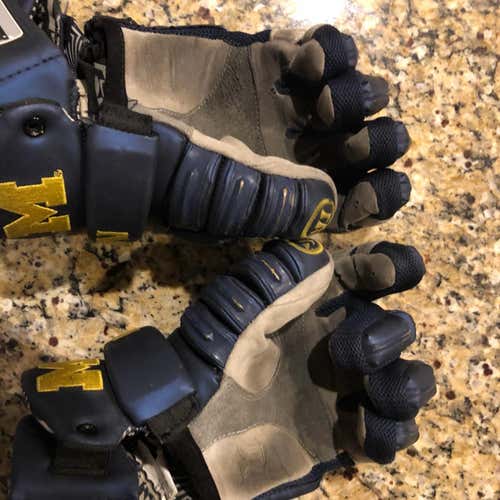 Michigan Gloves