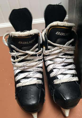 Bauer Supreme one.5 Skates Youth Size 2.5