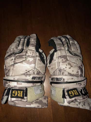 STX Stallion RG (Digital Camo) Gloves