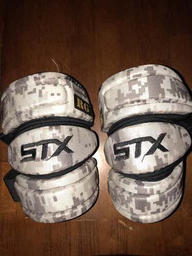 New STX Stallion RG (Digital Camo) Arm Pads