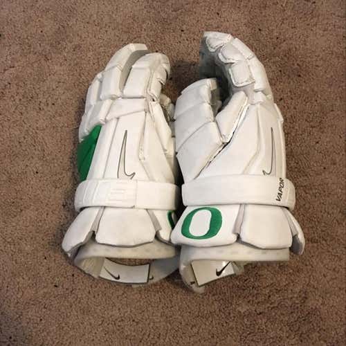 University Of Oregon Nike Vapor Elite Gloves