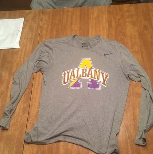 Albany Team Issued Nike Pre-Game Shooting Shirt - Size Large