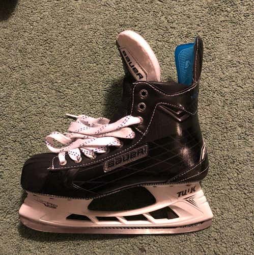 Bauer Nexus 8000 7.5 EE Worn Only Once!