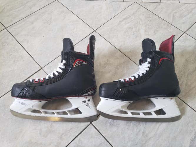 Bauer 1x 2.0 Domis, custom blockers, great condition, 8DA