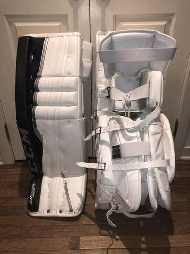 New CCM Extreme Flex II Goalie Leg Pads 34”+1 White/Black/Silver