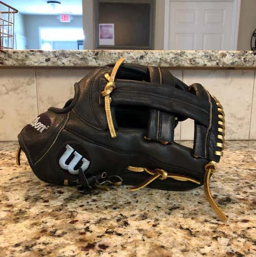 Wilson EL3 Gold Laces