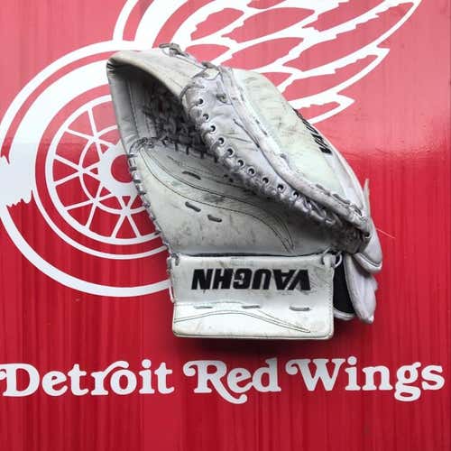 Vaughn Ventus LT68 Glove