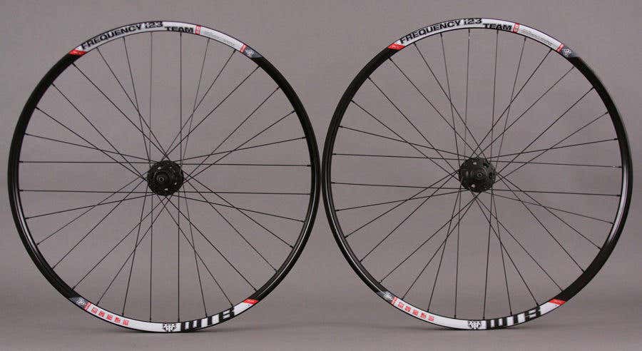 WTB FREQUENCY I23 29er Tubeless Mountain bike Wheelset Shimano XT Hub 6 bolt