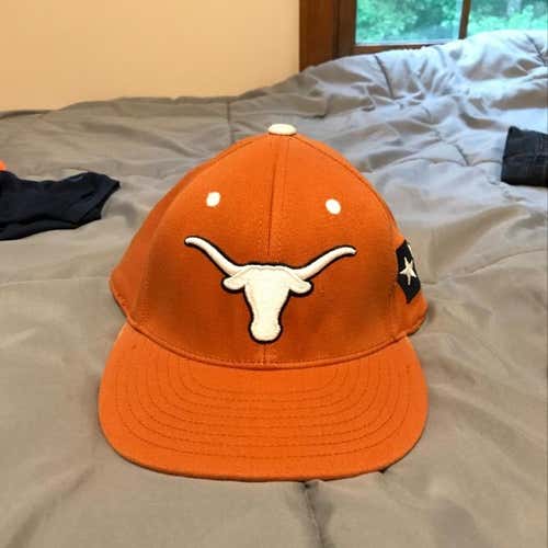 Texas Longhorns Flex Fit Hat (Sm/Med)