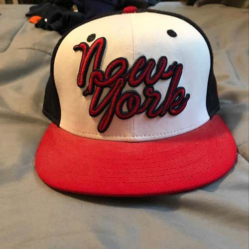 New Era New York Yankees Hat Size 7