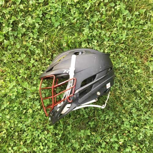 Black And Red Cascade R