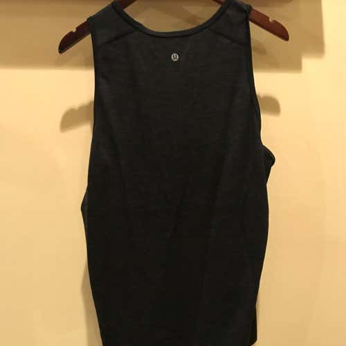 Lulu lemon Tank Top L