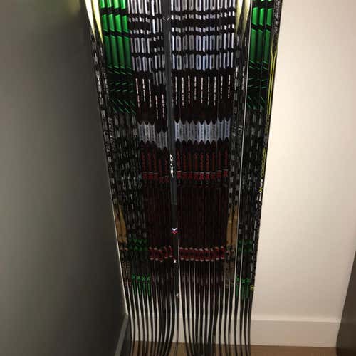 BAUER 1X LITE 77 FLEX RIGHT P88