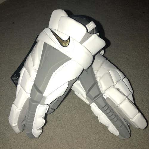 *BRAND NEW* NIKE Vapor Elite Gloves Sz L 13