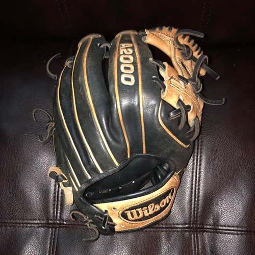 Wilson A2000 11.5