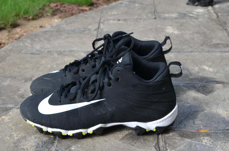 Nike Alpha Cleats Lacrosse/Football Size 7 1/2