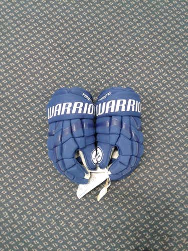 New Mismatch Royal Blue Warrior DT2 Gloves Senior - Left 14", Right 15"
