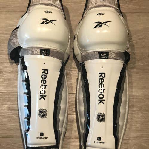Reebok RBK 19k Pro Stock Shin Guards ‘16