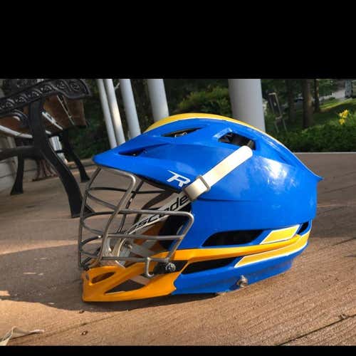 Great Condition Blue Cascade R