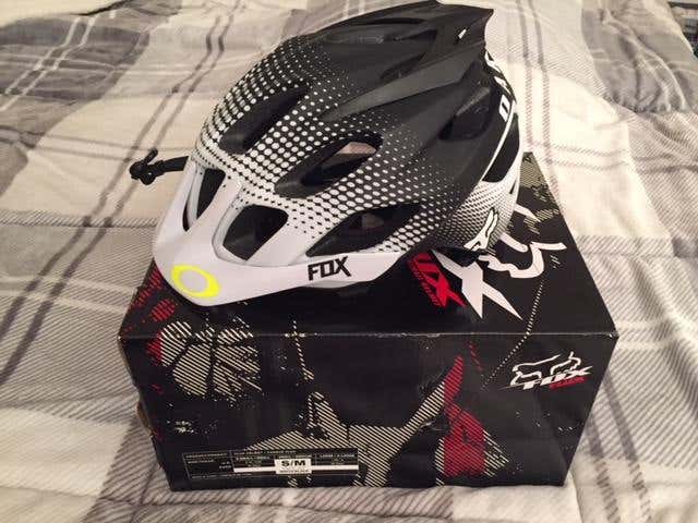 2017 Fox Flux Enduro bike helmet