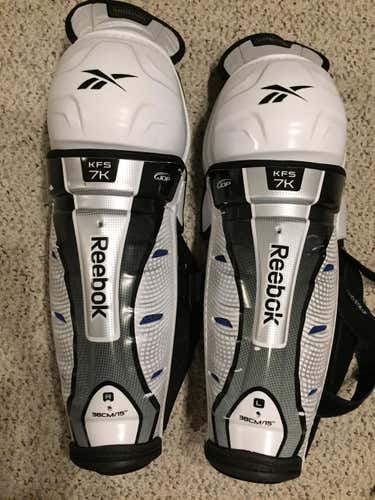 Reebok 7K Shin Pads Senior 15 inches