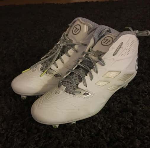 Men’s Warrior Burn 3 Cleats White Size 10.5