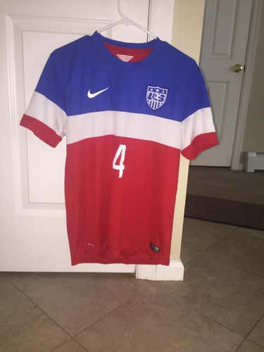 Nike Michael Bradley USA World Cup 2014 Jersey. Mens Large