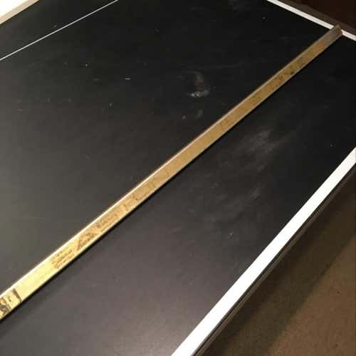 46 Inch Vintage Easton Aluminum Shaft