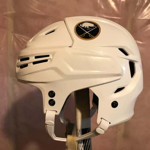 Bauer IMS 9.0 Hockey Helmet Medium White Buffalo Sabers Pro Stock