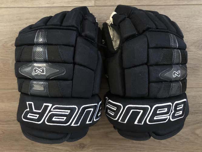 Bauer Nexus N9000 Gloves - Senior - 13”