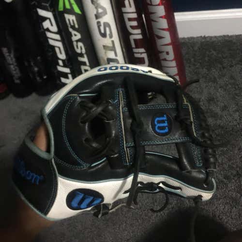 Wilson A2000 GOTM October 2016