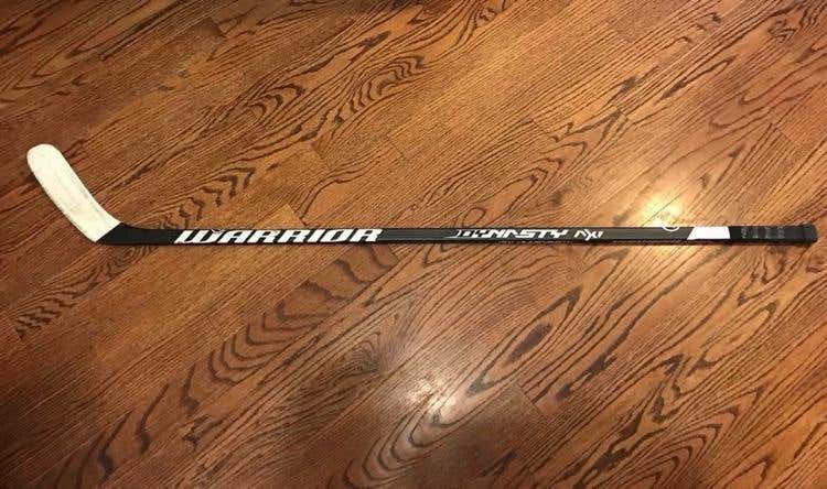 Warrior Stick AX1 - Toews Curve