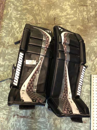 Warrior Swagger 33” + 1” Goalie Leg Pads Senior