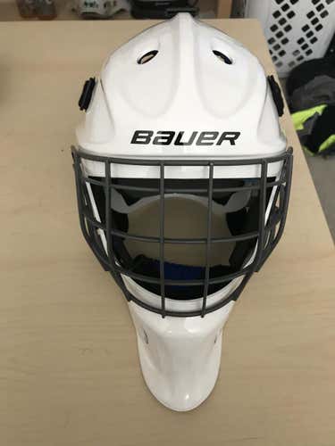 Bauer NME 5 Goalie Mask Senior excellent condition