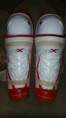 Bauer Vapor APX2 Shin Pads Senior 15"