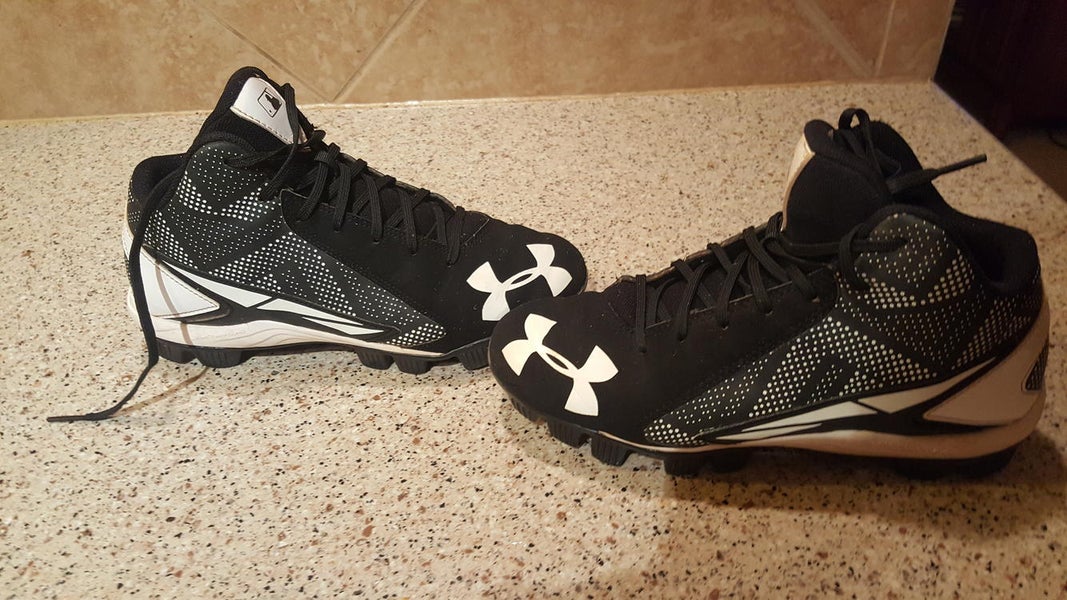 UA Leadoff Low RM Jr Baseball cleats from Under Armour Kids YS 5.0
