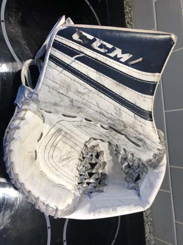 CCM Premier R1.5 Goalie Glove & Blocker Regular Junior