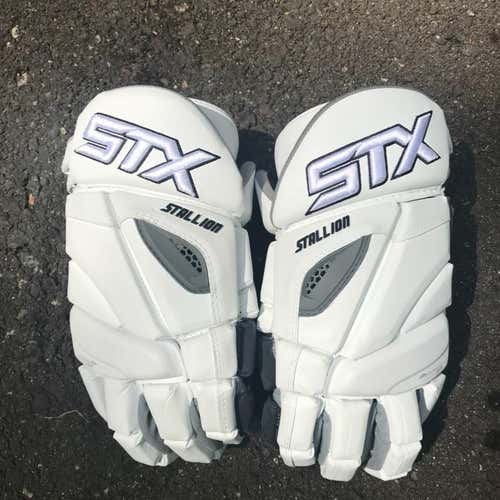 STX Stallion 500 Lacrosse Gloves